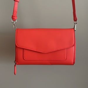 VERA BRADLEY Crossbody